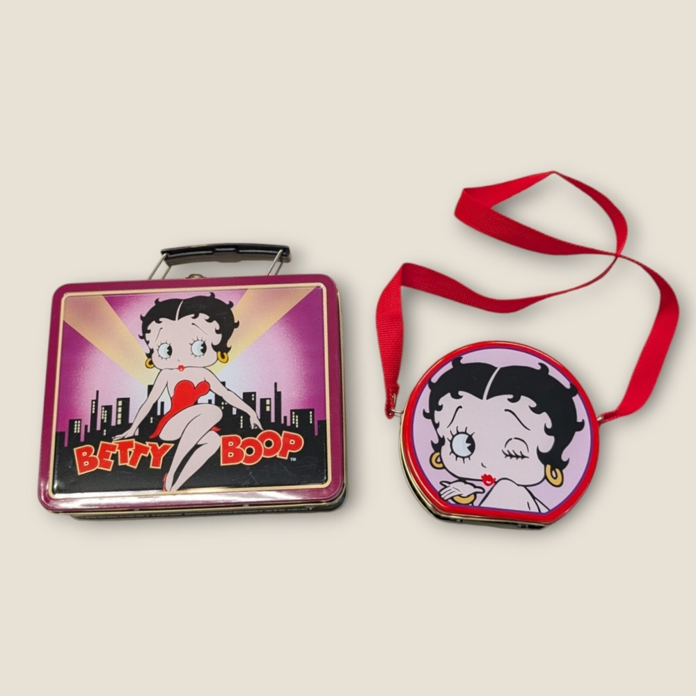 Lot of 2 Vintage 90's Betty Boop Tin Metal Purse with Strap and Lunch Box‎